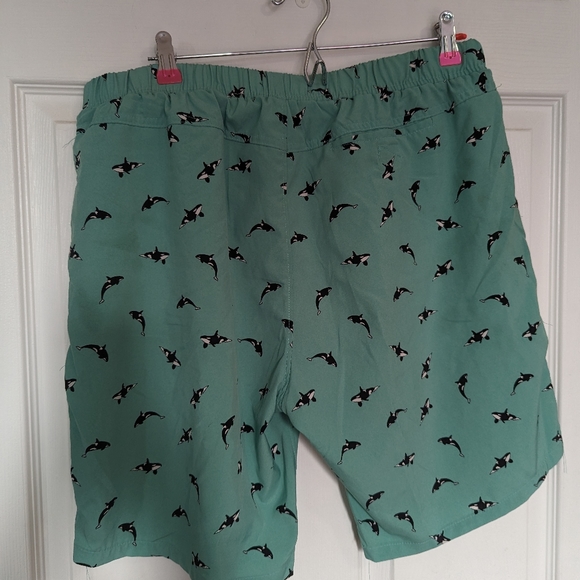 Men's Green Swim Trunks with Killer Whale Print - Large - Picture 4 of 6